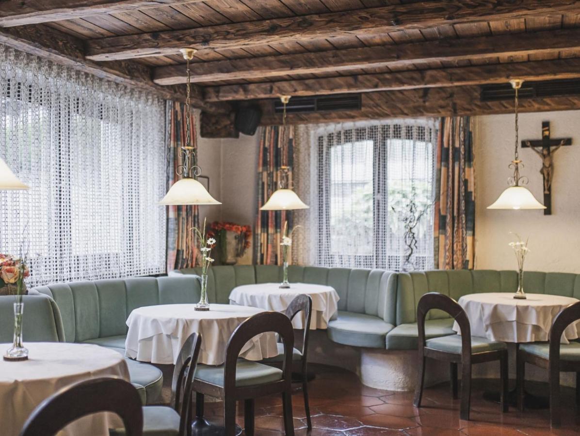 Hotel Broetz Rasun di Sotto Ngoại thất bức ảnh