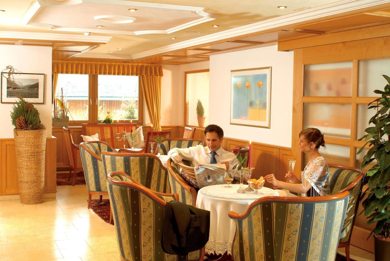 Hotel Broetz Rasun di Sotto Ngoại thất bức ảnh