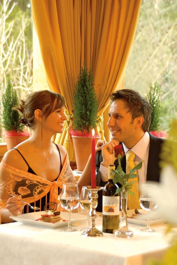 Hotel Broetz Rasun di Sotto Ngoại thất bức ảnh