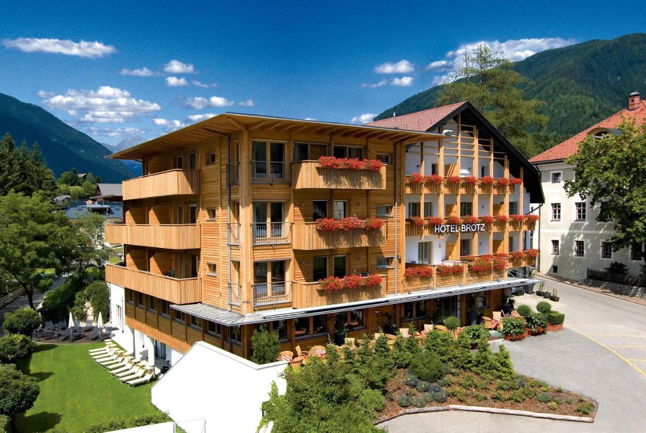Hotel Broetz Rasun di Sotto Ngoại thất bức ảnh
