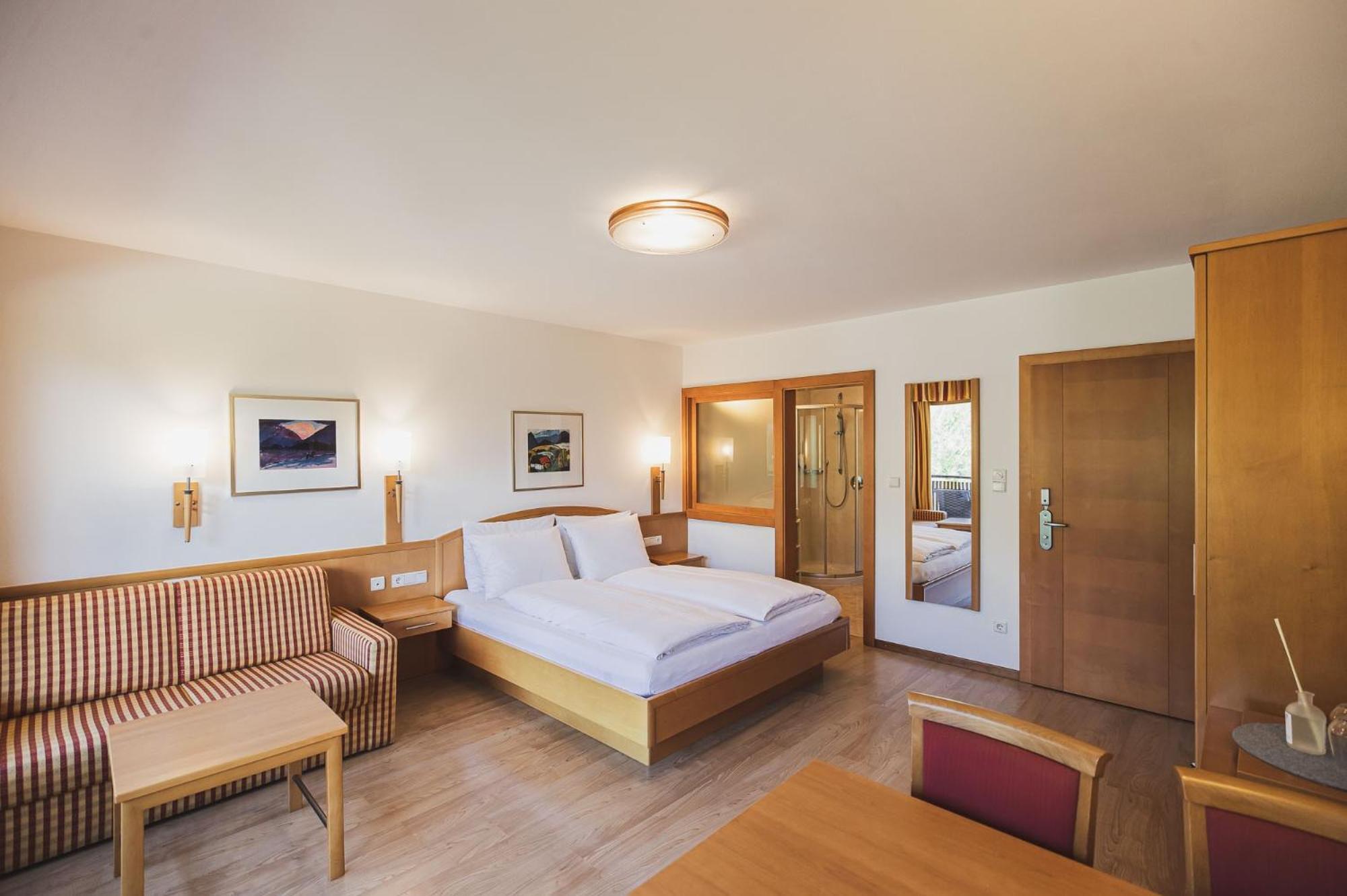 Hotel Broetz Rasun di Sotto Ngoại thất bức ảnh
