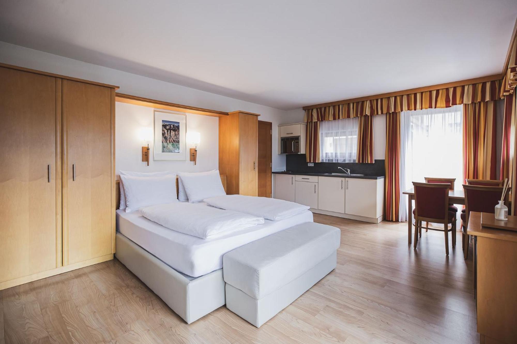 Hotel Broetz Rasun di Sotto Ngoại thất bức ảnh